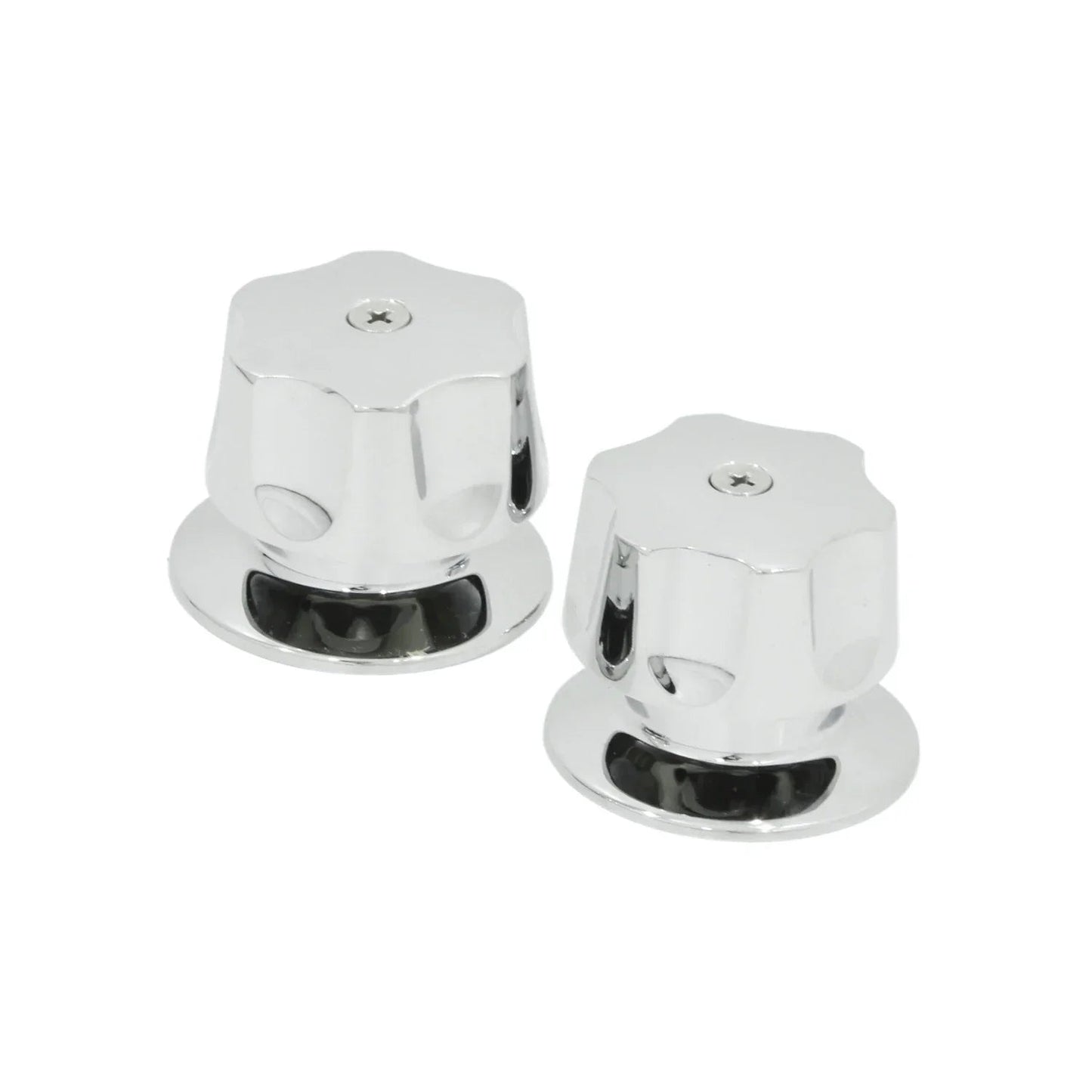 Par de manerales cromados brillantes para grifo de regadera o lavabo, diseño hexagonal con tornillo superior.