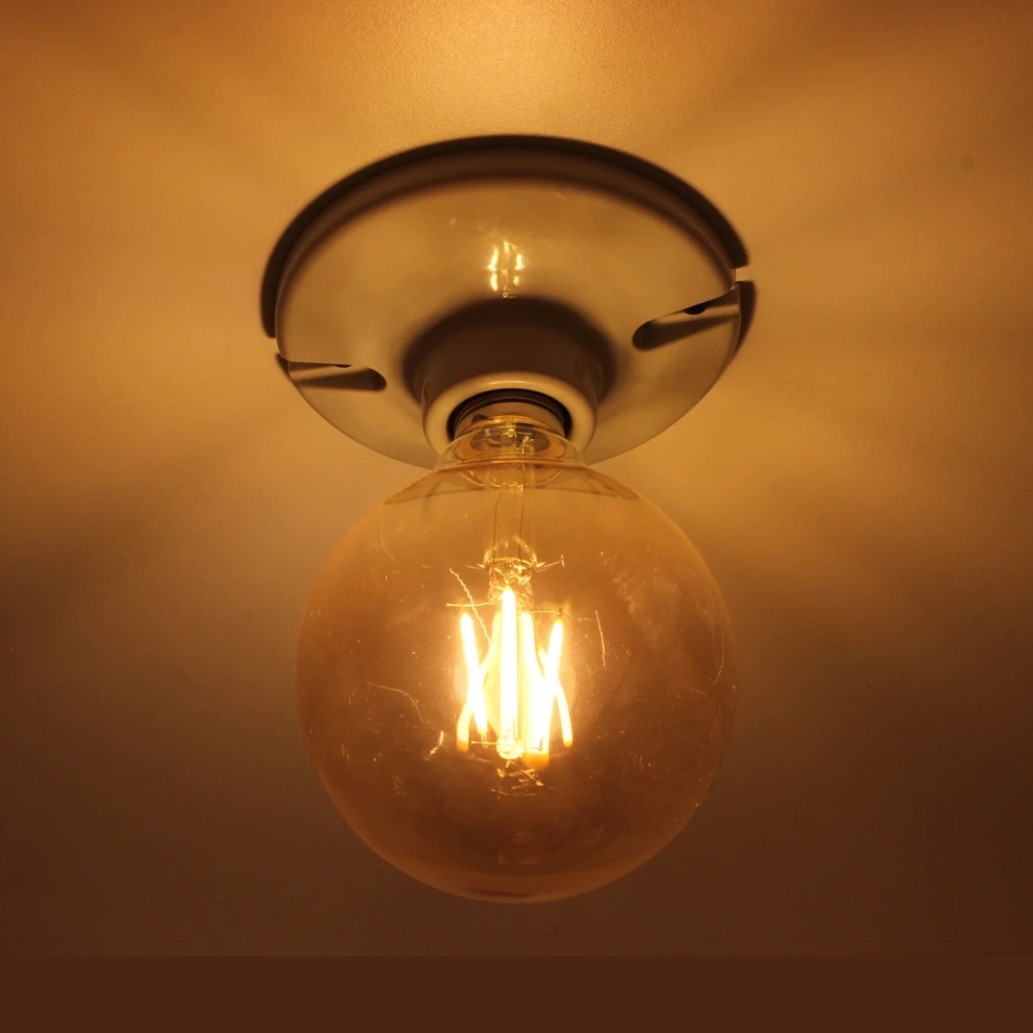 Lámpara vintage 4 W led G95 globo Maigoo MG07402