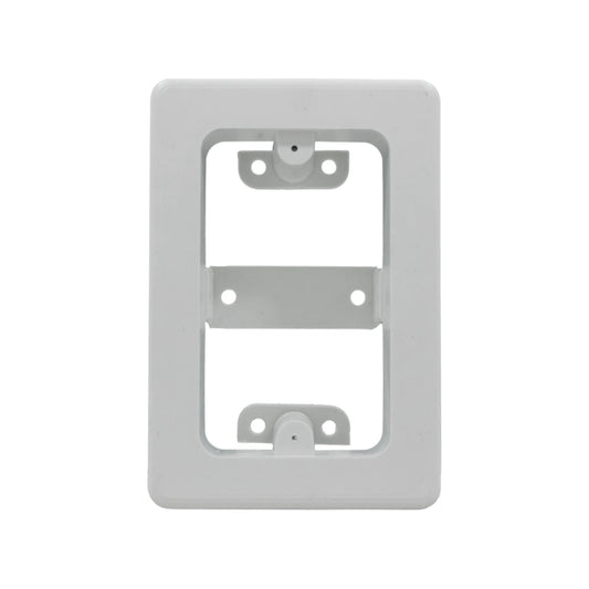 Caja universal de plástico blanca para canaleta, bastidor para módulos eléctricos en superficie.