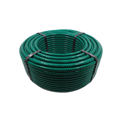 Manguera verde tramada de jardín de 1/2 pulgada x 100 metros, enrollada para riego y jardinería.