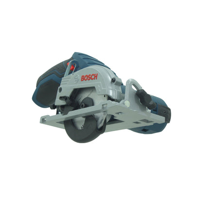 Sierra circular inalámbrica Bosch 12V azul y gris, herramienta de corte para madera y construcción.
