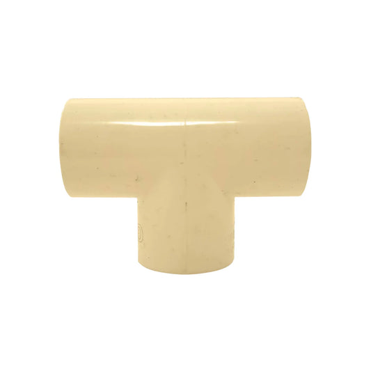 Fitting Tee CPVC 3/4" (19 mm) color crema para plomería y sistemas de agua caliente