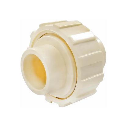 Unión de CPVC/PVC color crema para tubería, con conexión de cementar y tuerca roscada