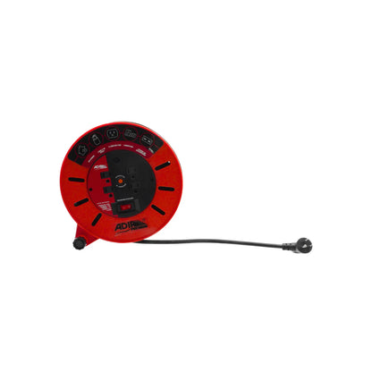 Extensión eléctrica carrete Adir roja 5m con 4 contactos y protección de sobrecarga, cable 16 AWG para interior.