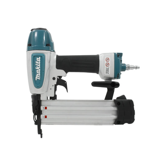 Clavadora neumática Makita AF506