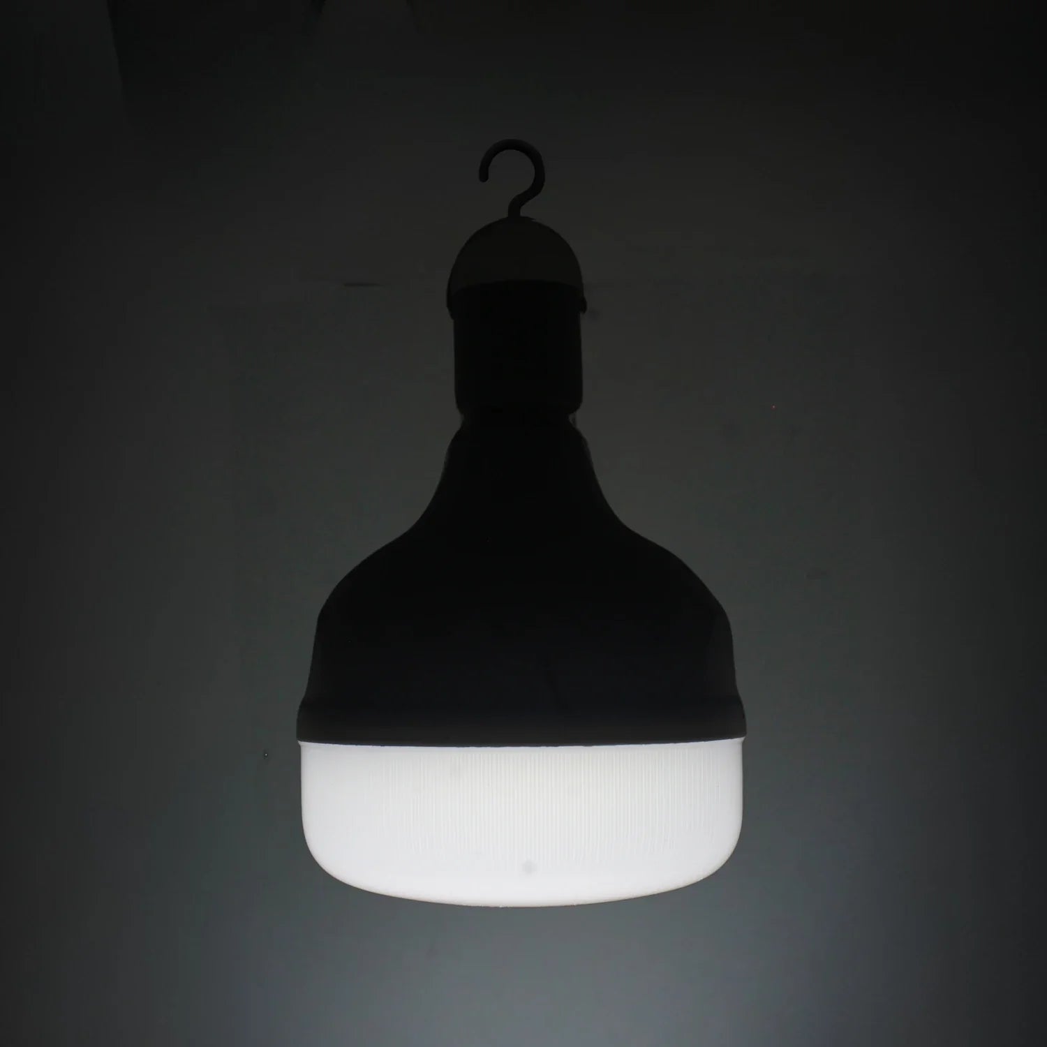 Lámpara recargable 18 W emergencía tipo bulbo Orobar LED-B18EM