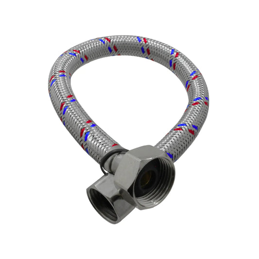 Flexible de agua trenzado de acero inoxidable con hilos rojos y azules para conexión de grifería y lavabo.