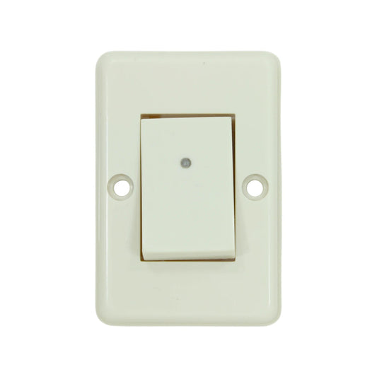 Apagador eléctrico plano color crema con interruptor de balancín y luz indicadora para pared