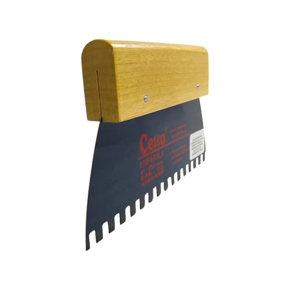 Espátula ancha para pared diente cuadrado Celta