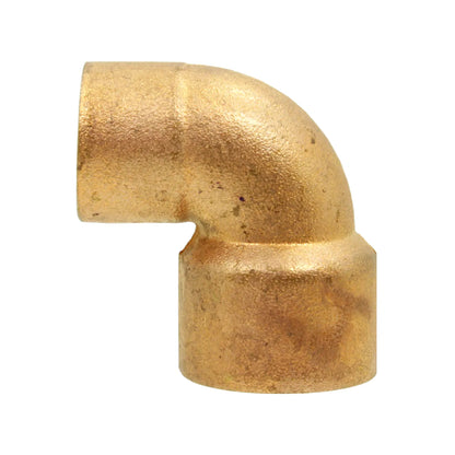 Codo de latón de 90 grados para instalaciones de fontanería y unión de tuberías de cobre resistente.