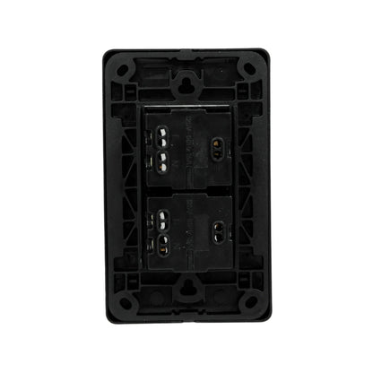 Placa eléctrica doble negra, reverso con terminales L N y especificaciones de 125V 60Hz 15A