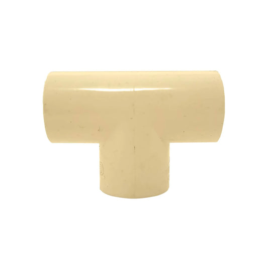 Conexión Tee CPVC de 3/4" (19mm) color beige para unir tuberías de agua caliente y fría en plomería