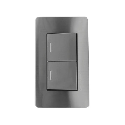 Placa 2 apagadores de luz Solaris gris cromo. Interruptor eléctrico de pared con acabado metálico.