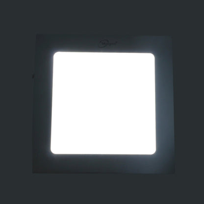 Lámpara panel LED Maigoo cuadrada 9W empotrable encendida con luz blanca brillante