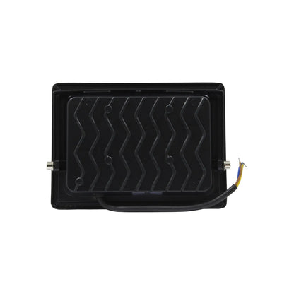 Reflector LED 50W multivoltaje negro para iluminación exterior, parte trasera con disipador de calor y cable pelado