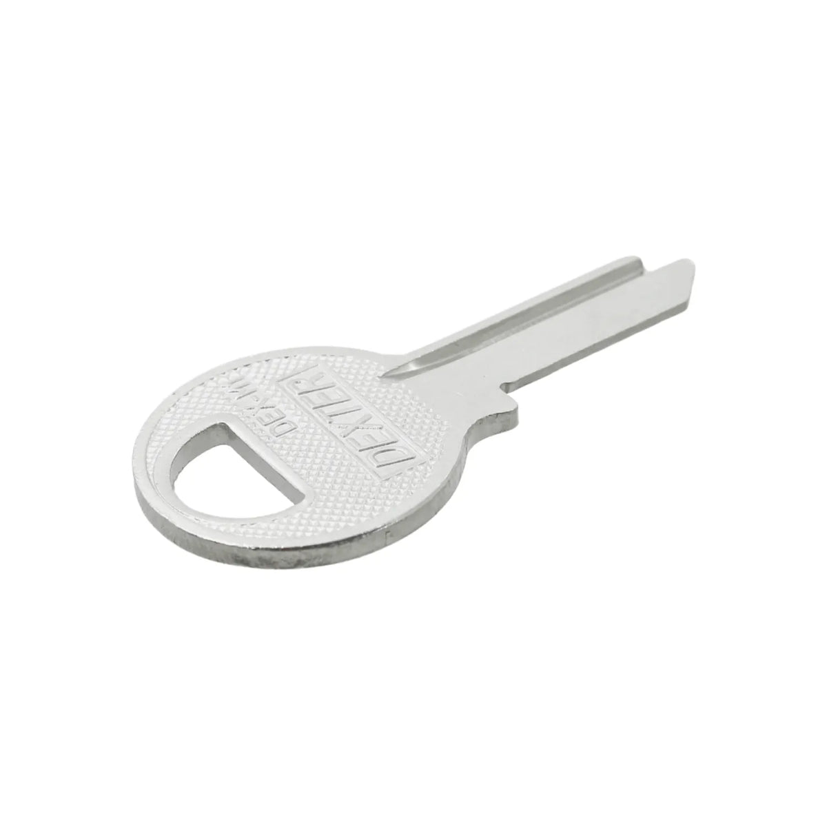 Llave metálica plateada marca Dexter modelo DEX-M para cerrajería y duplicado de llaves
