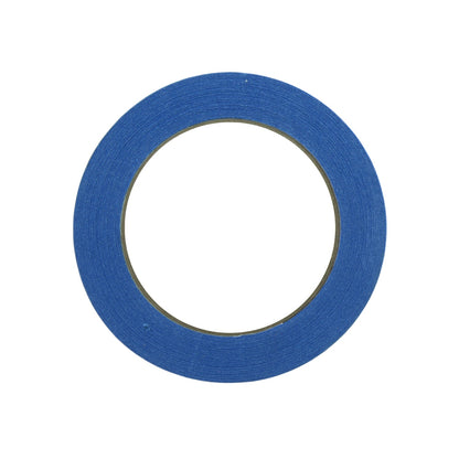 Masking tape azul de alta adherencia, rollo de 24mm x 50m, ideal para trabajos de pintura profesional.