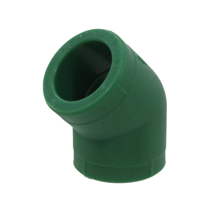 Codo PPR verde de 45 grados para tuberías, unión de termofusión en instalaciones de fontanería.