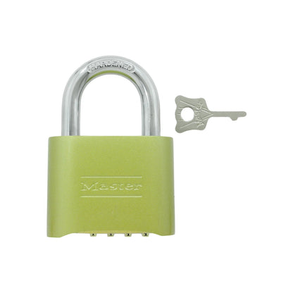 Candado de combinación Master Lock verde con grillete endurecido, 4 dígitos y llave de seguridad