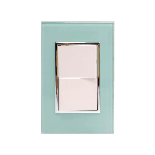 Placa de cristal azul claro para 2 interruptores de luz, acabado de marco cromado brillante