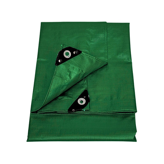 Lona verde de polietileno plegada, con ojales metálicos negros reforzados, ideal para cubrir y proteger en ferretería.